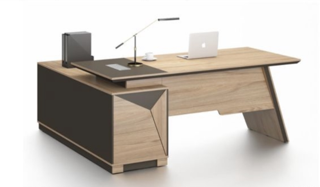 طاولة مكتب خشبي